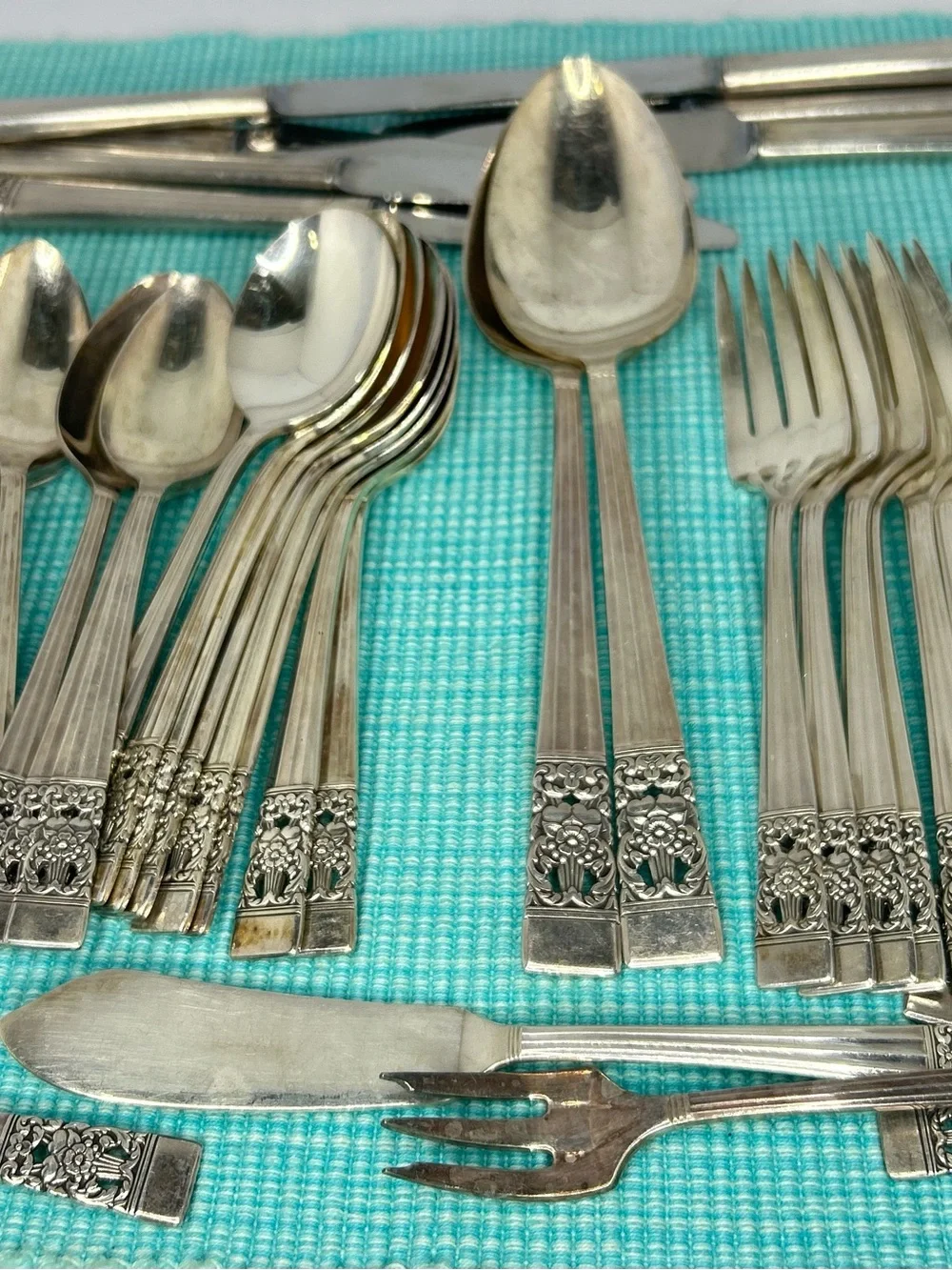 Vintage Oneida Community Plate Coronation Flatware 53pc ✨🍴USA Art Deco Floral